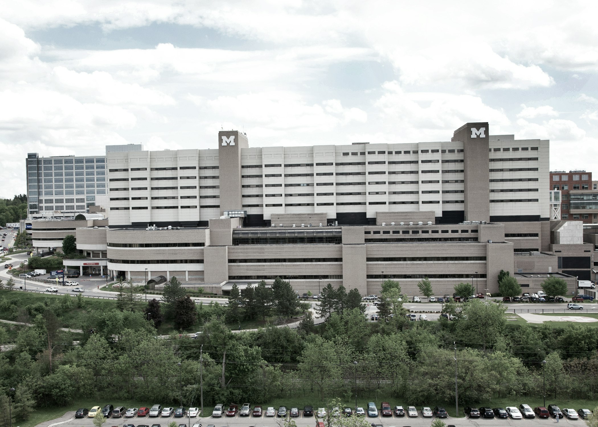 Photo of university of michigan comprehensive cancer center 3